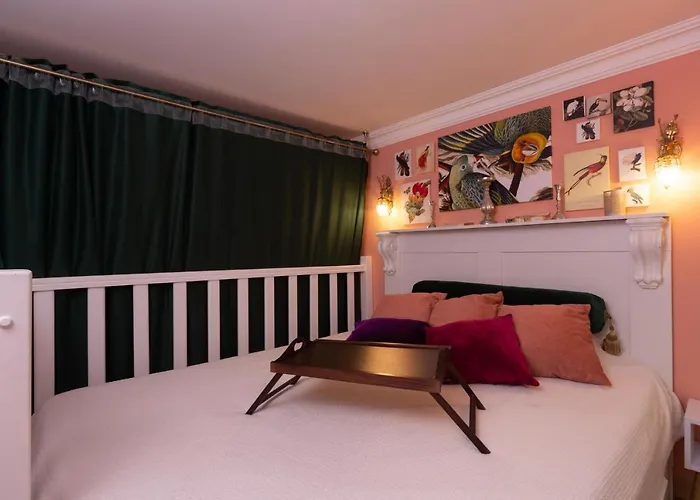 Appartement трирівневий лофт із спальнею-укриттям Self Check-in 247 Odessa