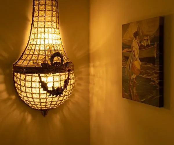 Appartement трирівневий лофт із спальнею-укриттям Self Check-in 247 Odessa