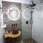 трирівневий лофт із спальнею-укриттям Self Check-in 247 Appartement *