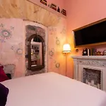 Appartement трирівневий лофт із спальнею-укриттям Self Check-in 247