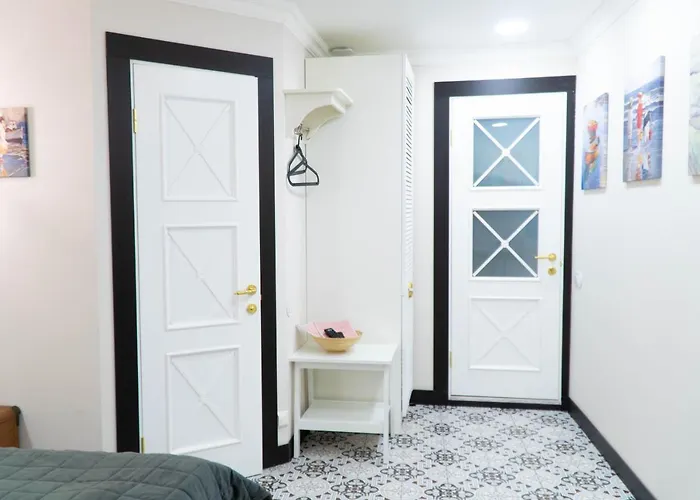 трирівневий лофт із спальнею-укриттям Self Check-in 247 * 오데사